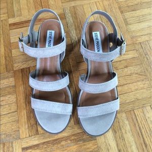 Steve Madden sandals NWOT